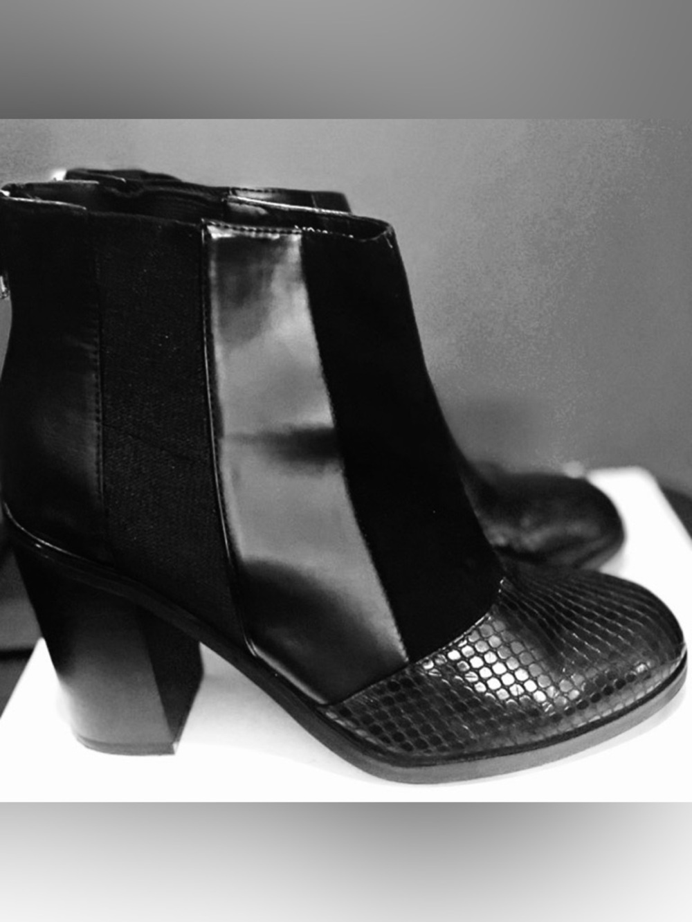 “Reserved” Brand 
Black Leather Ankle Boots 
with Heels. Size: 7 
EUC - Picture 3 of 8